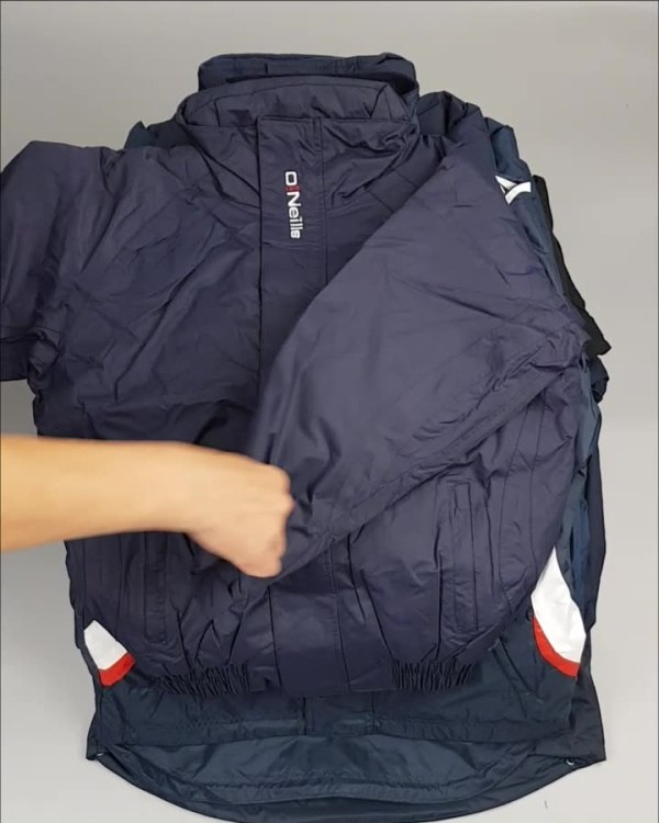 Фотография  857 - Куртки СПОРТ СТОК дети#10 кг , Лот№ 2641 оптом в Анадыри и Чукотском АО