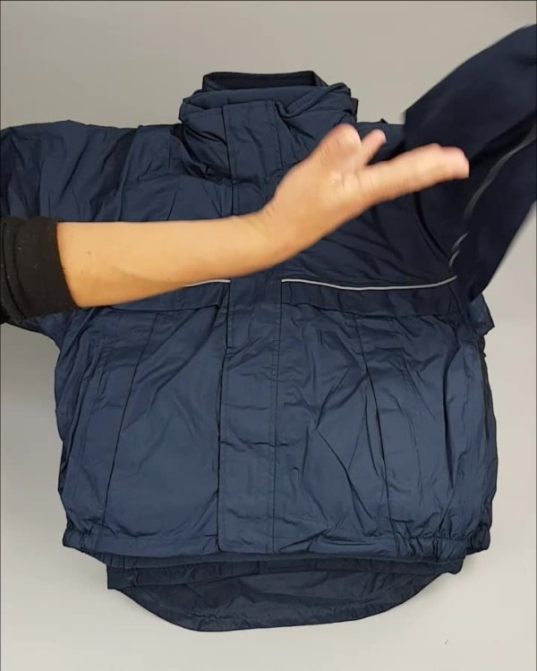 Фотография  706 - Куртки СПОРТ СТОК дети#10 кг , Лот№ 2642 оптом в Анадыри и Чукотском АО