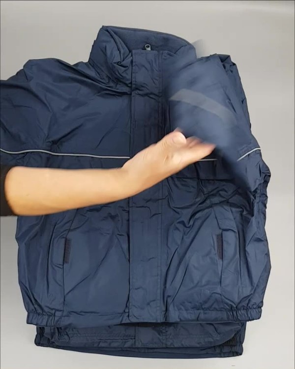 Фотография  834 - Куртки СПОРТ СТОК дети#10 кг , Лот№ 2644 оптом в Анадыри и Чукотском АО