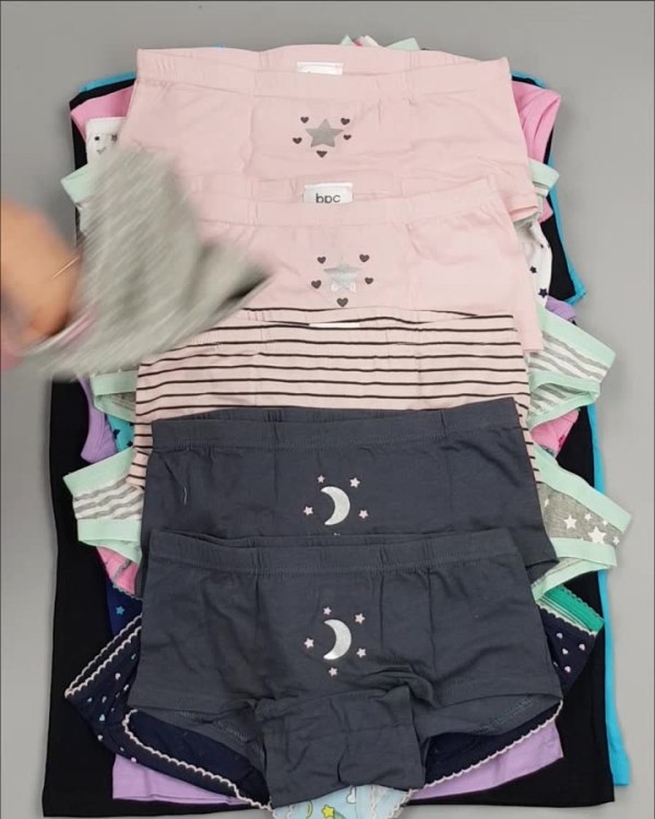 Фотография  438 - Нижнее белье Bon Prix дети#50 шт, ЛОТ №3242 оптом в Анадыри и Чукотском АО