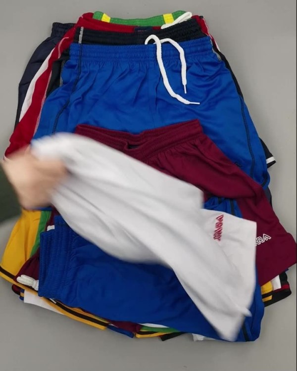 Фотография  811 - Шорты СПОРТ СТОК дети#5 кг, ЛОТ №3361 оптом в Анадыри и Чукотском АО