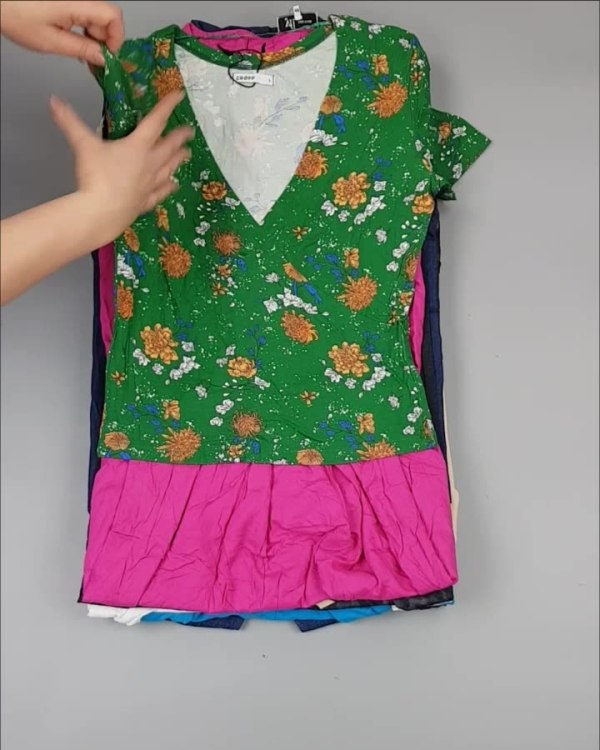 Фотография  433 - Женский летний микс LPP, 20 кг, ЛОТ №3771 оптом в Анадыри и Чукотском АО