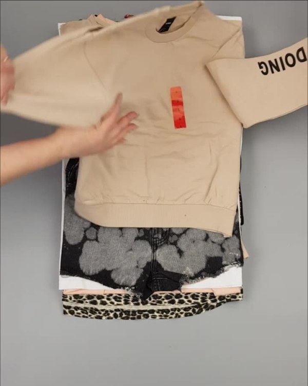 Фотография  416 - Женский летний микс LPP, 20 кг, ЛОТ №3773 оптом в Анадыри и Чукотском АО