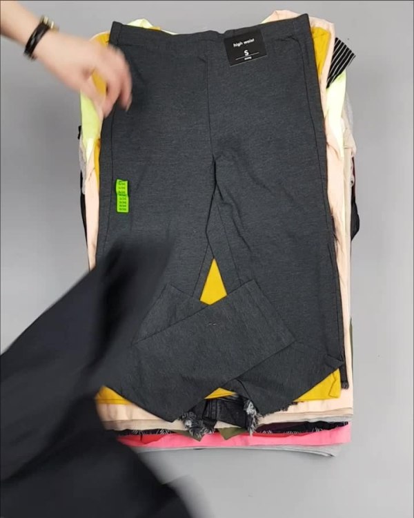 Фотография  256 - Женский летний микс LPP, 8,8 кг, ЛОТ №3776 оптом в Анадыри и Чукотском АО