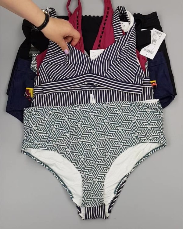 Фотография  314 - Купальники Chantelle#23 шт, ЛОТ №4412 оптом в Анадыри и Чукотском АО