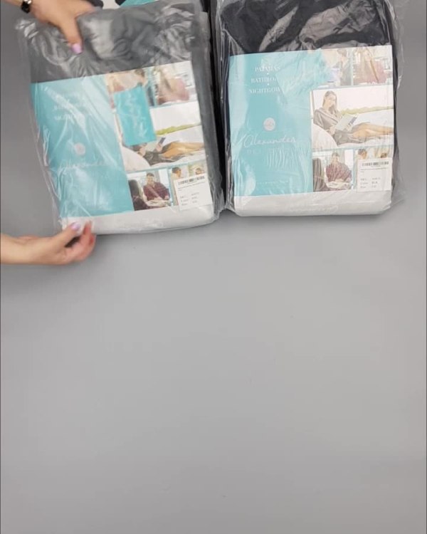 Фотография  316 - Халаты, комбинезоны (семейный) СТОК CAN#10 кг, ЛОТ №4449 оптом в Анадыри и Чукотском АО