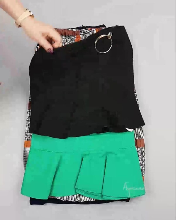 Фотография  766 - Юбки Корея#20 шт, ЛОТ №5061 оптом в Анадыри и Чукотском АО