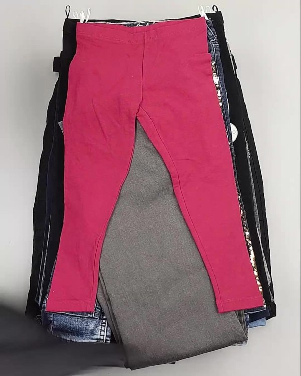 Фотография  551 - Брюки, джинсы дети C&A #5 кг, ЛОТ №5462 оптом в Анадыри и Чукотском АО