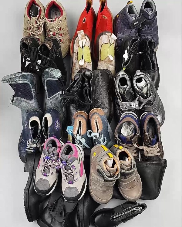 Фотография  146 - Обувь СТОК дети зима#10 кг, ЛОТ №5489 оптом в Анадыри и Чукотском АО