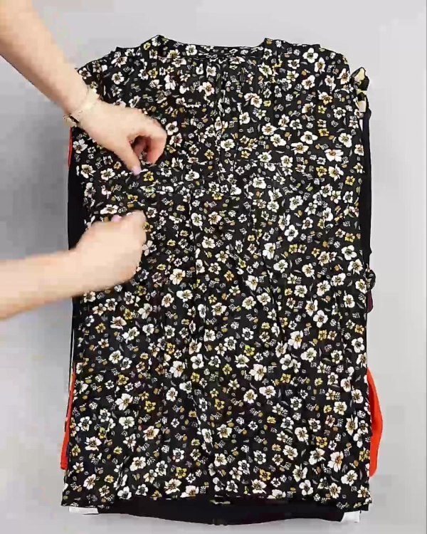 Фотография  827 - OVS Summer м/ж mix#15 кг, ЛОТ №5670 оптом в Анадыри и Чукотском АО