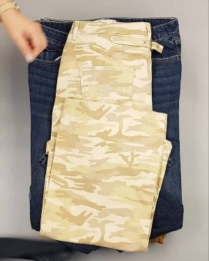 Фотография  930 - Джинсы NEXT Women#10 кг, ЛОТ №5876 оптом в Анадыри и Чукотском АО