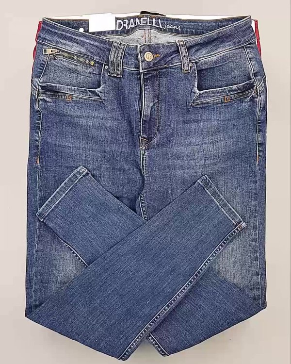 Фотография  764 - Джинсы DK Company 022024#10 кг, ЛОТ №5950 оптом в Анадыри и Чукотском АО