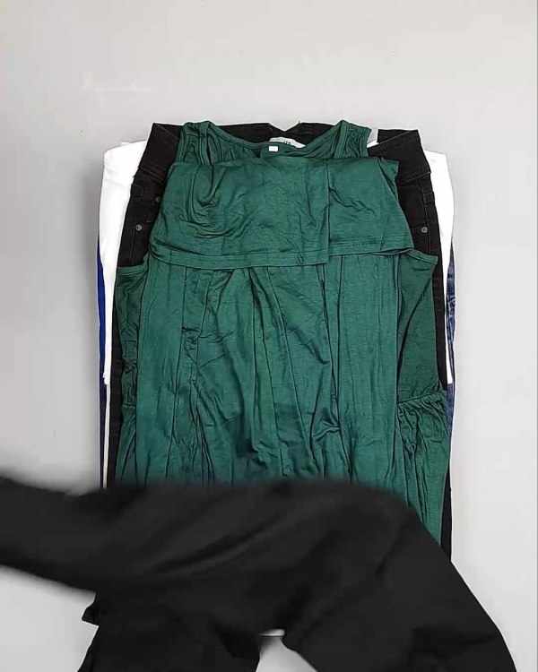 Фотография  249 - Англия СТОК лето#15 кг, ЛОТ №6005 оптом в Анадыри и Чукотском АО