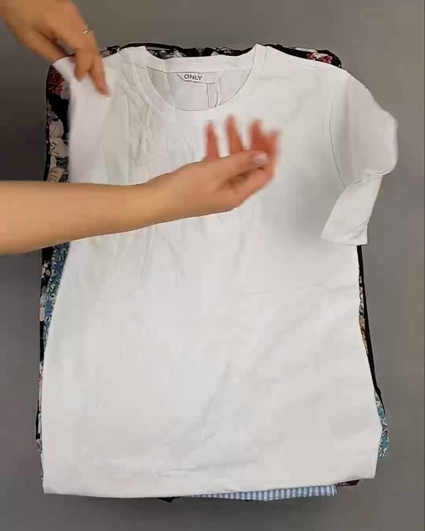 Фотография  158 - BESTSELLER WOMEN Summer mix#15 кг, ЛОТ №6017 оптом в Анадыри и Чукотском АО