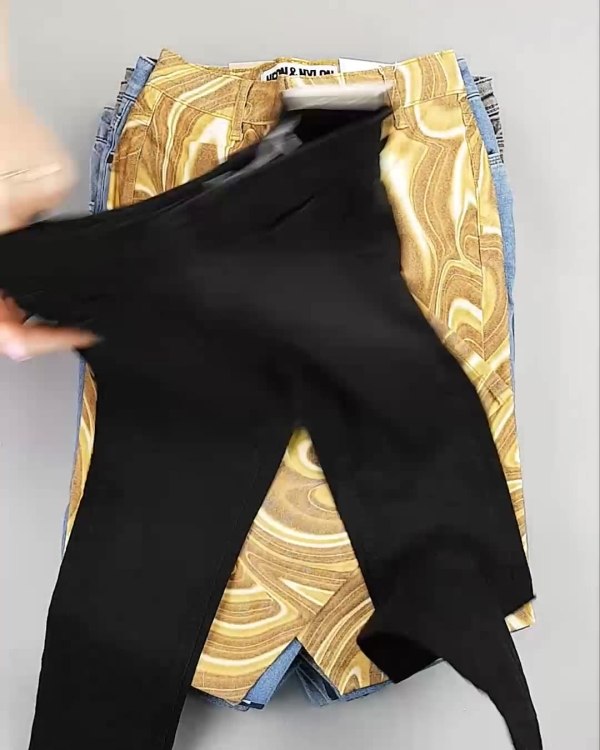 Фотография  620 - Джинсы BESTSELLER#10 кг, ЛОТ №6067 оптом в Анадыри и Чукотском АО