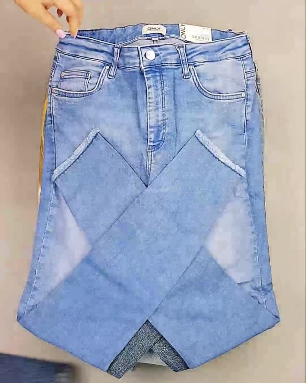 Фотография  979 - Джинсы BESTSELLER#10 кг, ЛОТ №6070 оптом в Анадыри и Чукотском АО