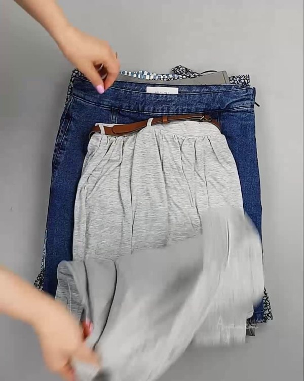 Фотография  690 - Юбки Bestseller 44#5 кг, ЛОТ №6123 оптом в Анадыри и Чукотском АО