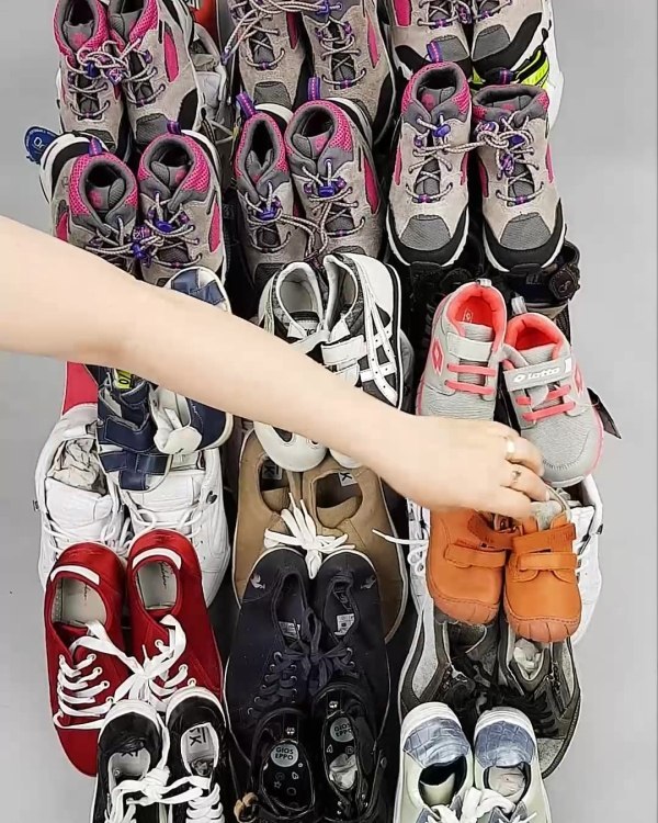 Фотография  236 - Обувь СТОК дети лето#15,7 кг, ЛОТ №6189 оптом в Анадыри и Чукотском АО