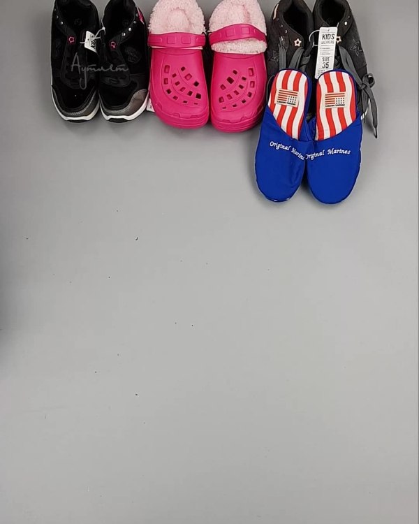 Фотография  931 - Обувь детская СТОК Summer#6,15 кг, ЛОТ №6194 оптом в Анадыри и Чукотском АО