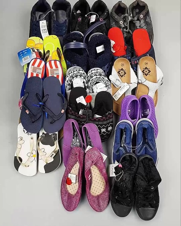 Фотография  642 - Обувь детская СТОК Summer#7,85 кг, ЛОТ №6196 оптом в Анадыри и Чукотском АО