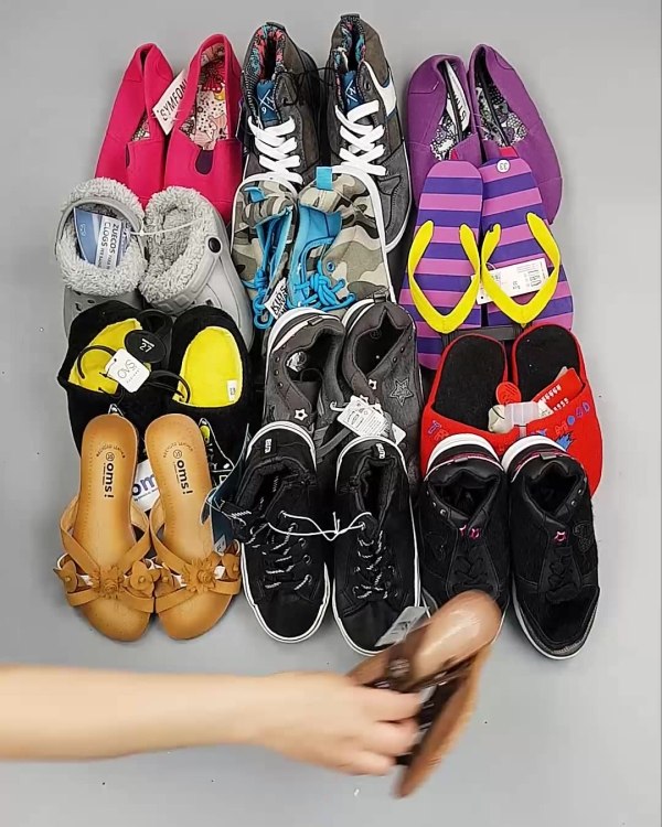 Фотография  842 - Обувь детская СТОК Summer#6,3 кг, ЛОТ №6198 оптом в Анадыри и Чукотском АО