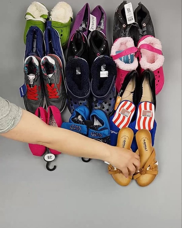 Фотография  188 - Обувь детская СТОК Summer#6,25 кг, ЛОТ №6199 оптом в Анадыри и Чукотском АО