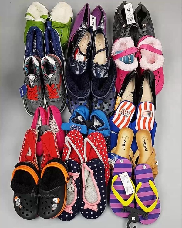 Фотография  905 - Обувь детская СТОК Summer#6,25 кг, ЛОТ №6199 оптом в Анадыри и Чукотском АО