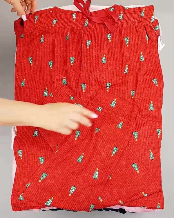 Фотография  382 - Домашняя одежда CAN#10 кг, ЛОТ №6482 оптом в Анадыри и Чукотском АО