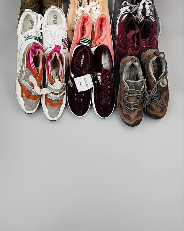 Фотография  615 - Кроссовки СТОК лето#10,9 кг, ЛОТ №6560 оптом в Анадыри и Чукотском АО