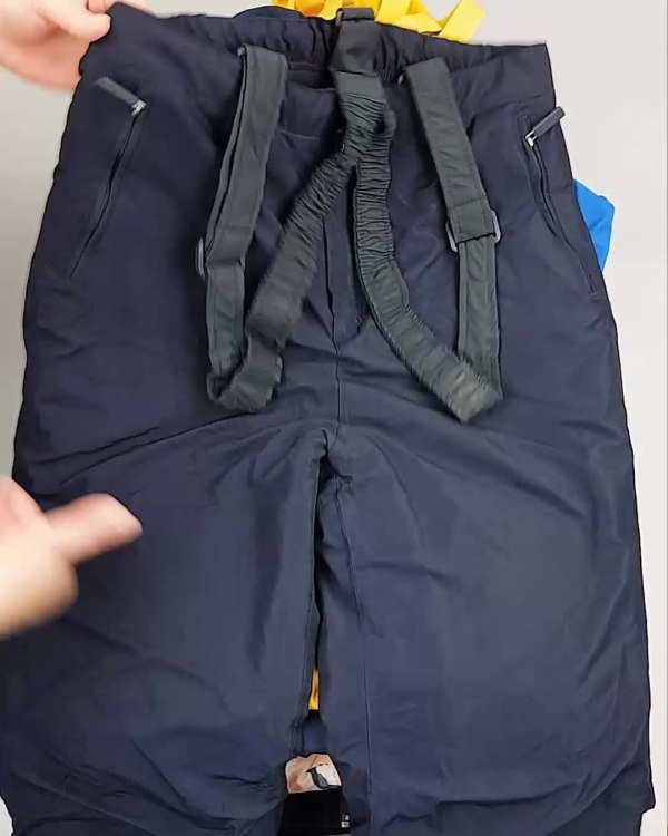 Фотография  755 - Верхняя одежда TCM kids 074#7 кг, ЛОТ №6678 оптом в Анадыри и Чукотском АО