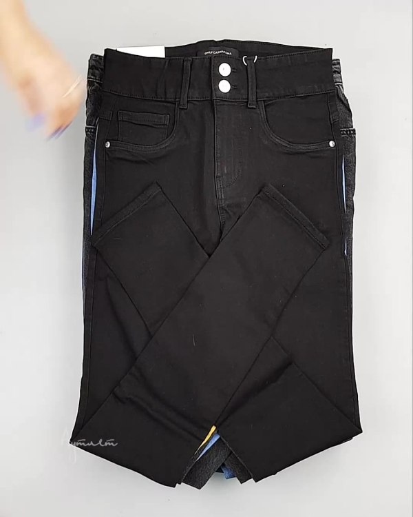 Фотография  900 - Джинсы женские Дания#10 кг, ЛОТ №6764 оптом в Анадыри и Чукотском АО