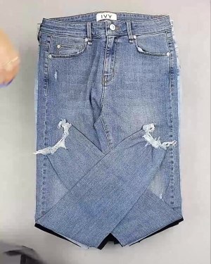 Фотография  845 - Джинсы женские Дания#10 кг, ЛОТ №6764 оптом в Анадыри и Чукотском АО