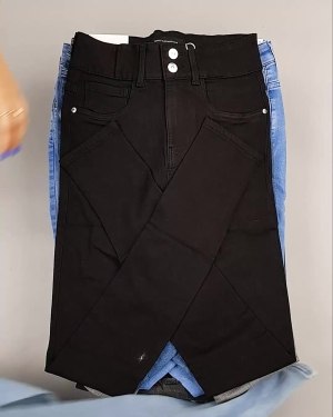 Фотография  914 - Джинсы женские Дания#10 кг, ЛОТ №6765 оптом в Анадыри и Чукотском АО