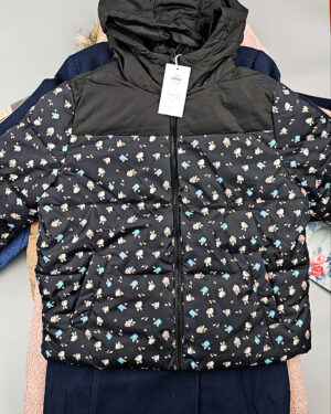 Купить Верхняя одежда VILA#10,2 кг, ЛОТ №6826 оптом в Анадыри и Чукотском АО