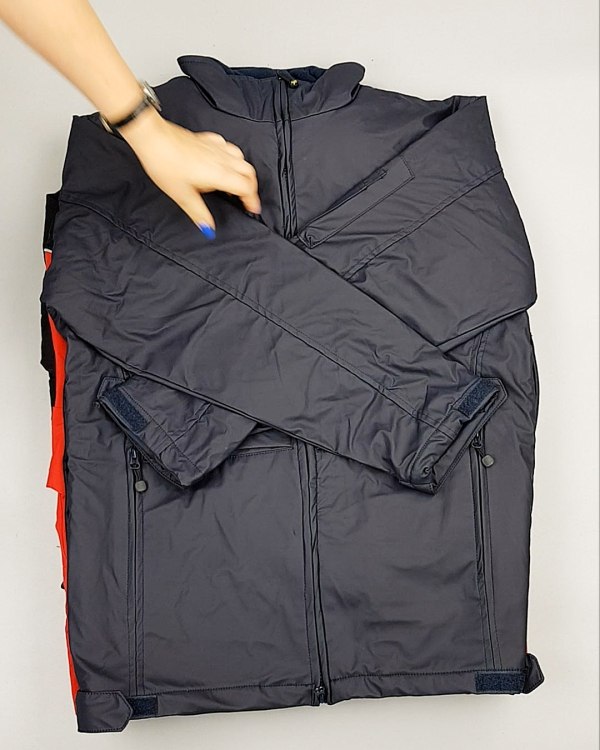 Фотография  366 - Ветровки CAN 084#10 кг, ЛОТ №6939 оптом в Анадыри и Чукотском АО