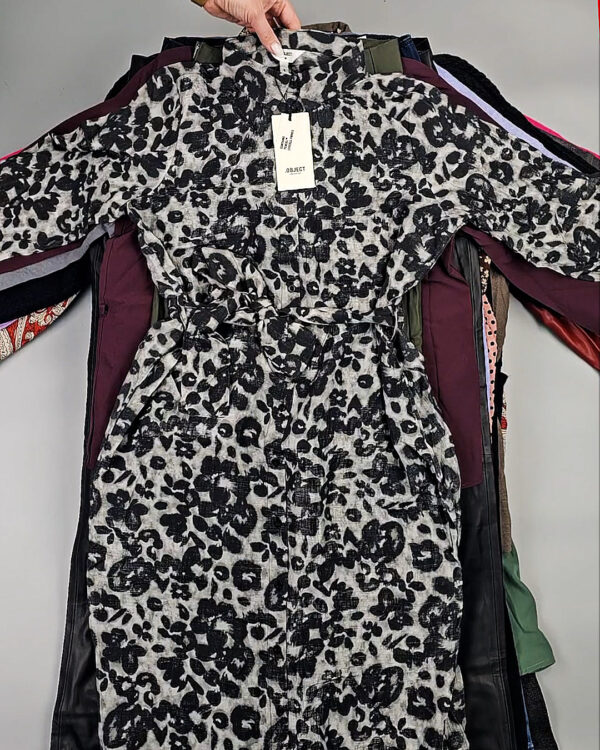 Фотография  713 - ДАНИЯ Winter mix 24#15 кг, ЛОТ СТ-10086 оптом в Анадыри и Чукотском АО