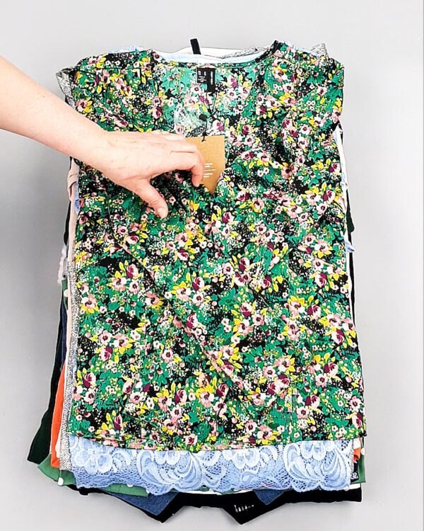 Фотография  273 - BESTSELLER Women mix шт#30 шт, ЛОТ №8236 оптом в Анадыри и Чукотском АО