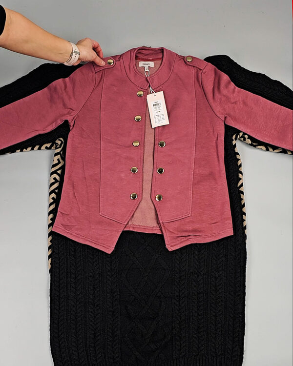 Фотография  650 - ONLY+Vero Moda Winter Mix 064#15 кг, ЛОТ СТ-10105 оптом в Анадыри и Чукотском АО