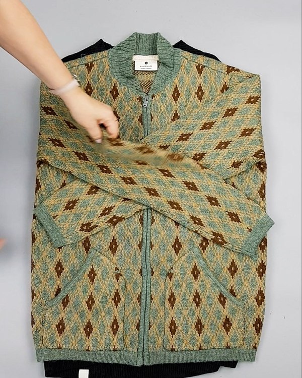 Фотография  138 - ANERKJENDT джемпера 104#10 кг, ЛОТ №7127 оптом в Анадыри и Чукотском АО