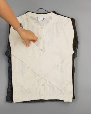 Фотография  303 - Кардиганы VILA W 104#7 кг, ЛОТ №7155 оптом в Анадыри и Чукотском АО