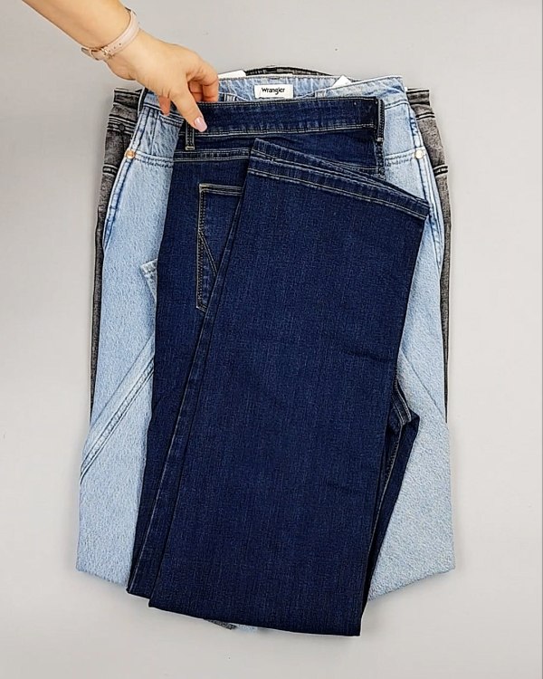 Фотография  415 - Джинсы WRANGLER м/ж#8,1 кг, ЛОТ №7011 оптом в Анадыри и Чукотском АО