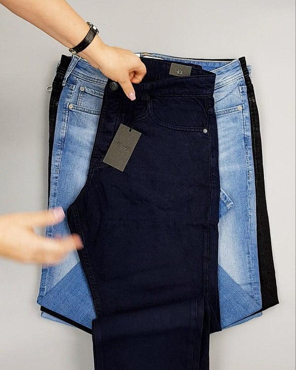 Фотография  700 - Джинсы JACK JONES 094#10 кг, ЛОТ №6978 оптом в Анадыри и Чукотском АО