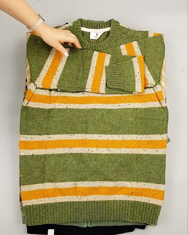 Фотография  214 - ANERKJENDT джемпера 104#10 кг, ЛОТ №7127 оптом в Анадыри и Чукотском АО