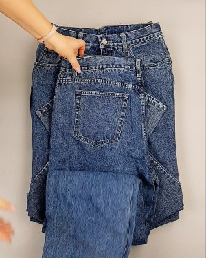 Фотография  775 - Джинсы CALVIN KLEIN муж #8,1 кг, ЛОТ №7022 оптом в Анадыри и Чукотском АО