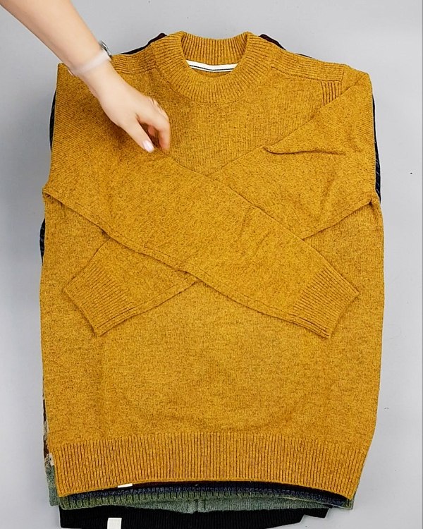 Фотография  589 - ANERKJENDT джемпера 104#10 кг, ЛОТ №7127 оптом в Анадыри и Чукотском АО