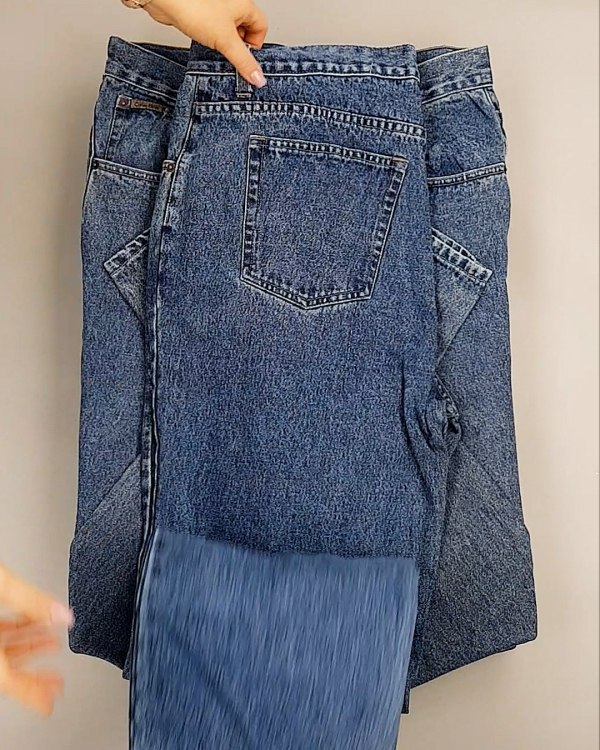 Фотография  933 - Джинсы CALVIN KLEIN муж #7,6 кг, ЛОТ №7021 оптом в Анадыри и Чукотском АО