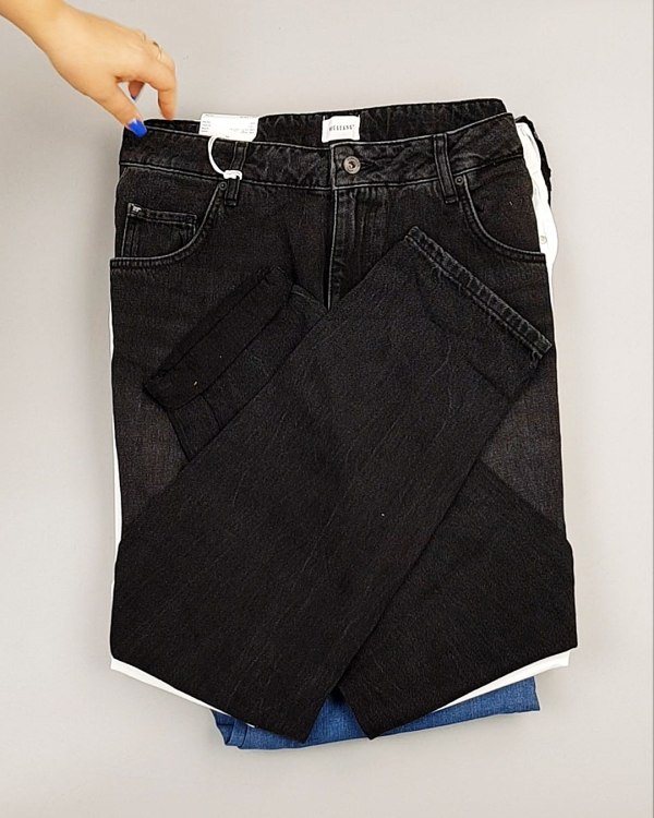 Фотография  396 - Джинсы MUSTANG м/ж#5 кг, ЛОТ №6957 оптом в Анадыри и Чукотском АО