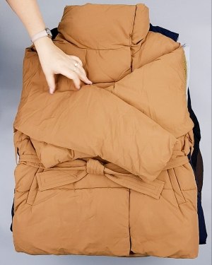 Фотография  324 - Верхняя одежда Дания#9,9 кг, ЛОТ №7057 оптом в Анадыри и Чукотском АО