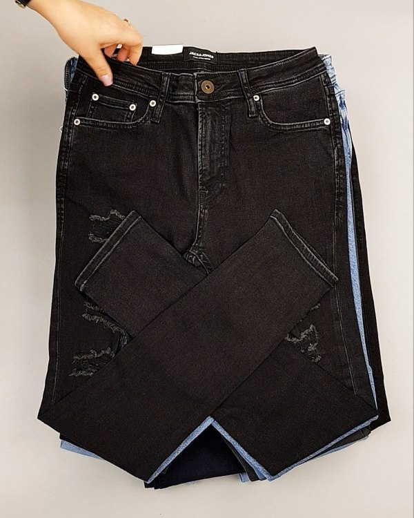 Фотография  724 - Джинсы JACK JONES 094#10 кг, ЛОТ №6978 оптом в Анадыри и Чукотском АО