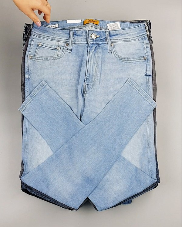 Фотография  955 - Джинсы JACK JONES 094#10 кг, ЛОТ №6977 оптом в Анадыри и Чукотском АО